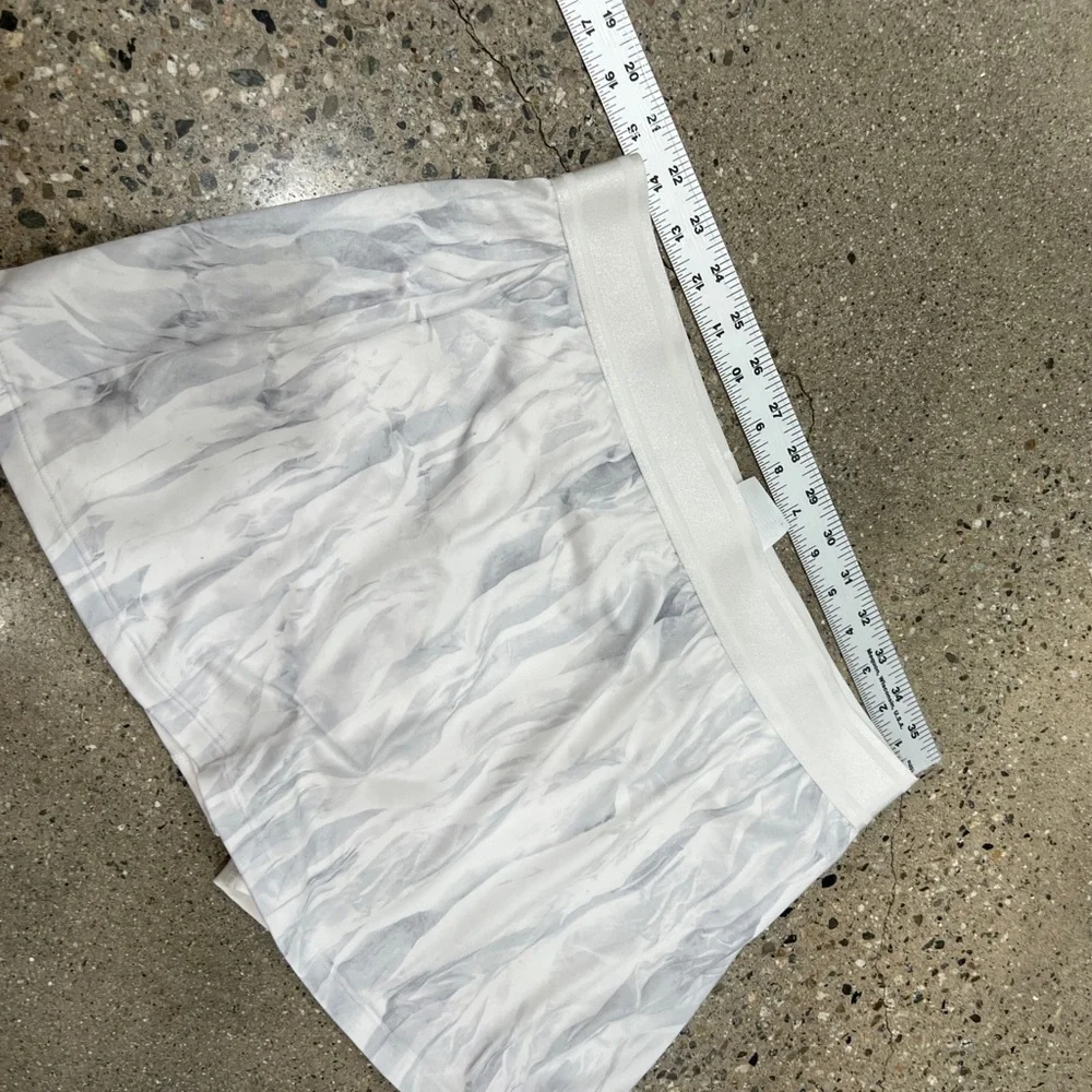 Nike Dri-FIT White Athletic Skort M